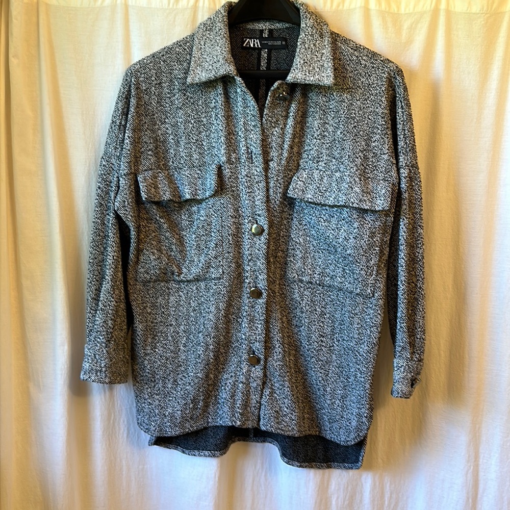 Zara Herringbone Metal Button Down Shacket/Jacket